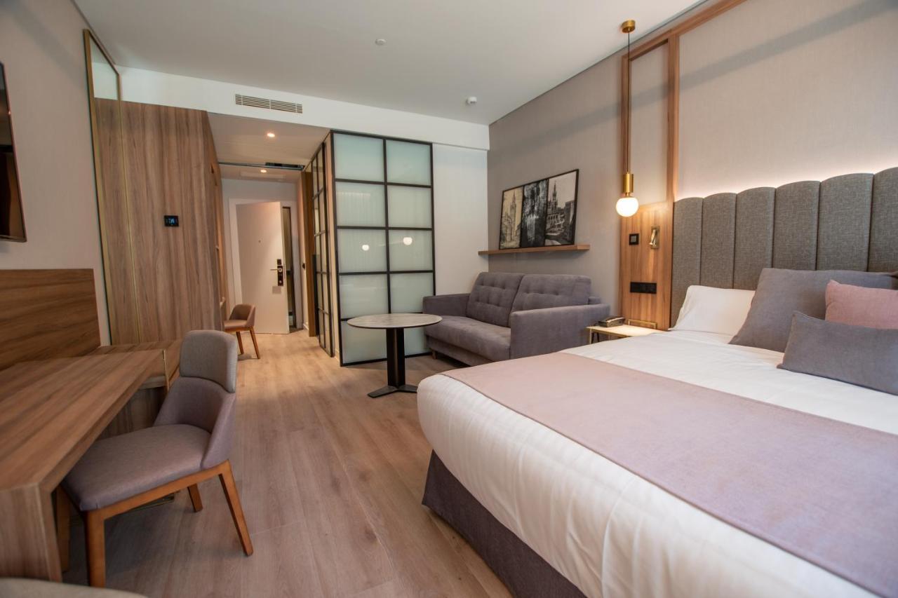Hotel Giralda Center Siviglia Esterno foto